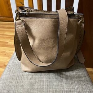 Wonderly Shoulder Bag color Taupe